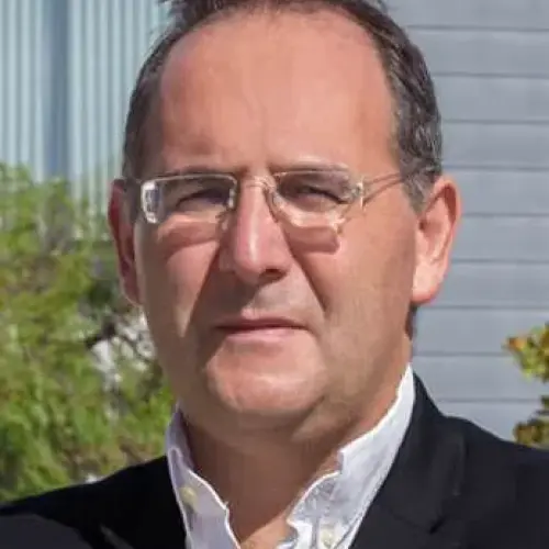 António Loureiro